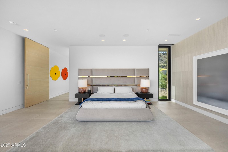 26-primary bedroom-clean