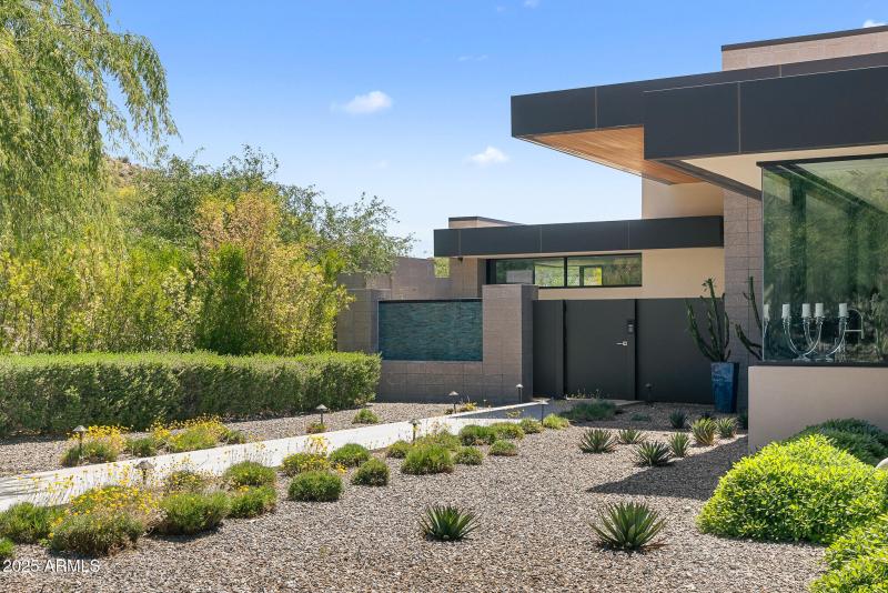 05-front entrance path