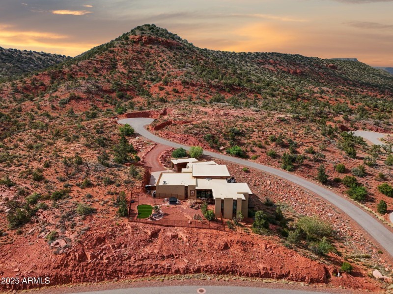 104-web-or-mls-24-jefferson-ct