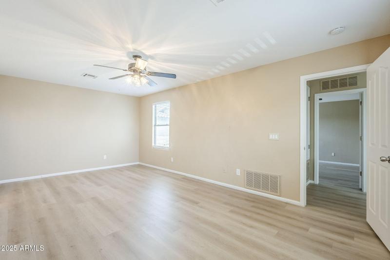 27-web-or-mls-Elm-27