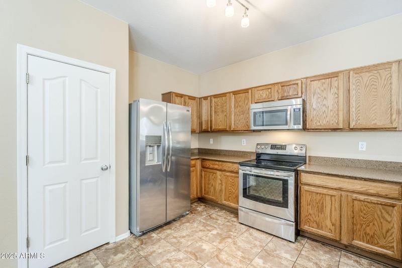 18-web-or-mls-Elm-18