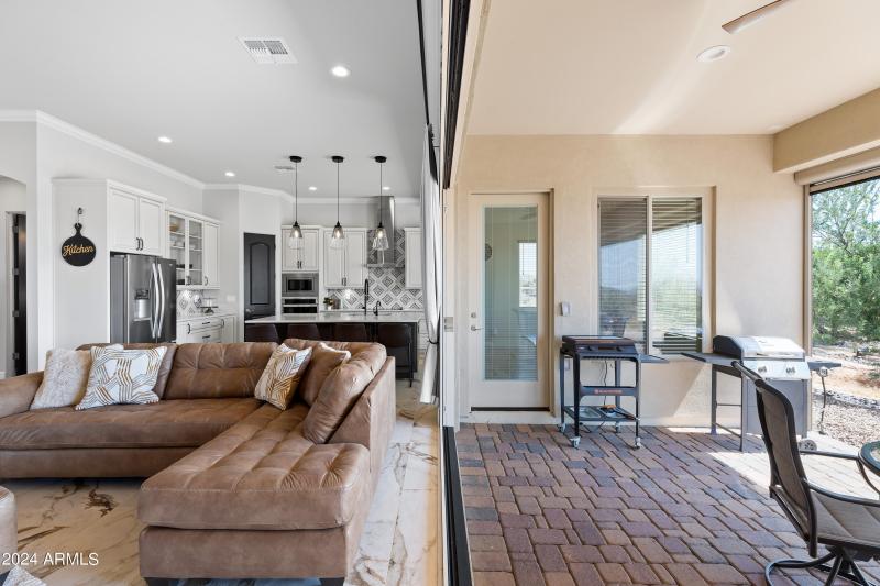 Accordion Style Sliders