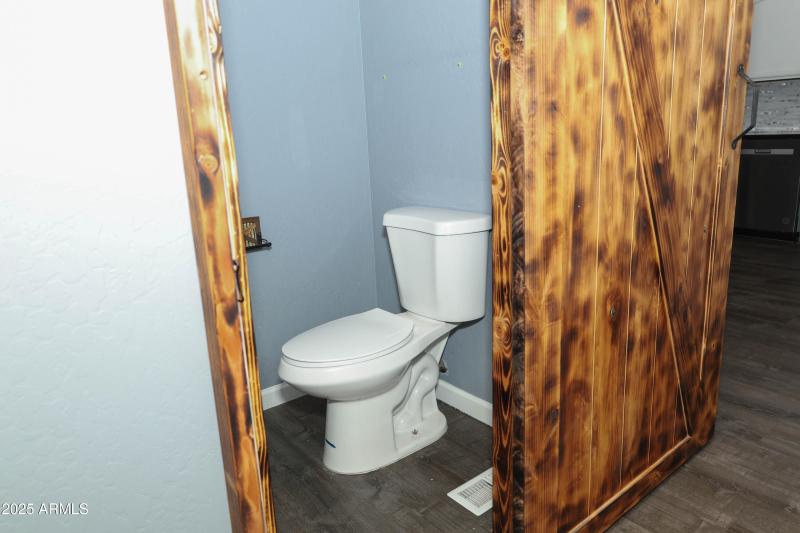 Palisades Half Bath