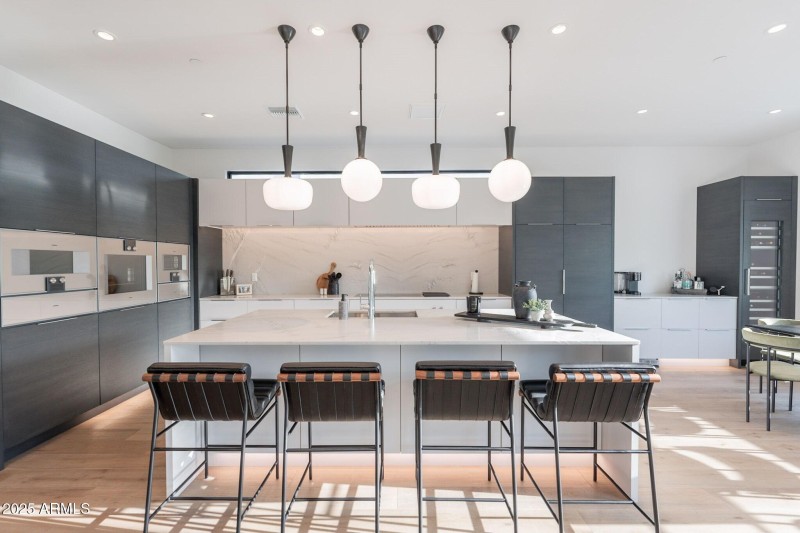 006_Kitchen