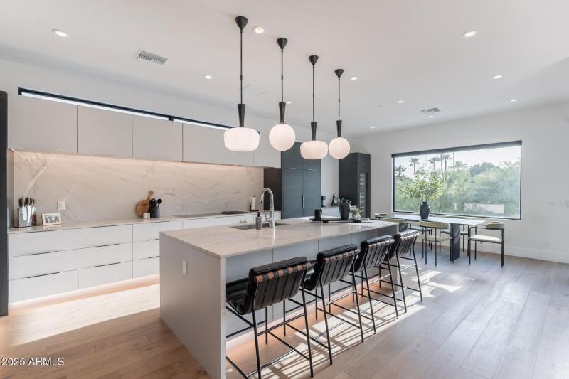 007_Kitchen