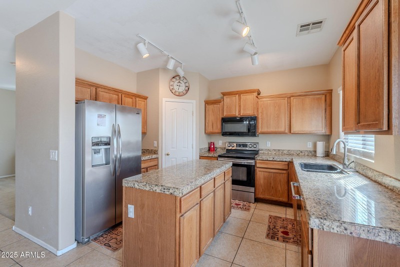 7-web-or-mls-Alhambra-7