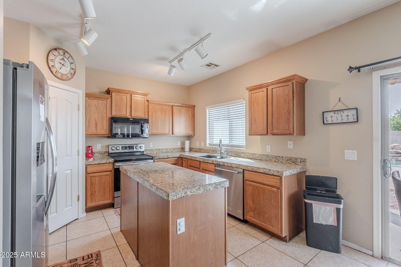 9-web-or-mls-Alhambra-9