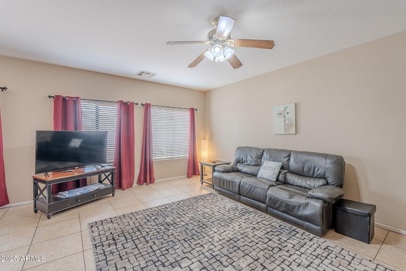 15-web-or-mls-Alhambra-15