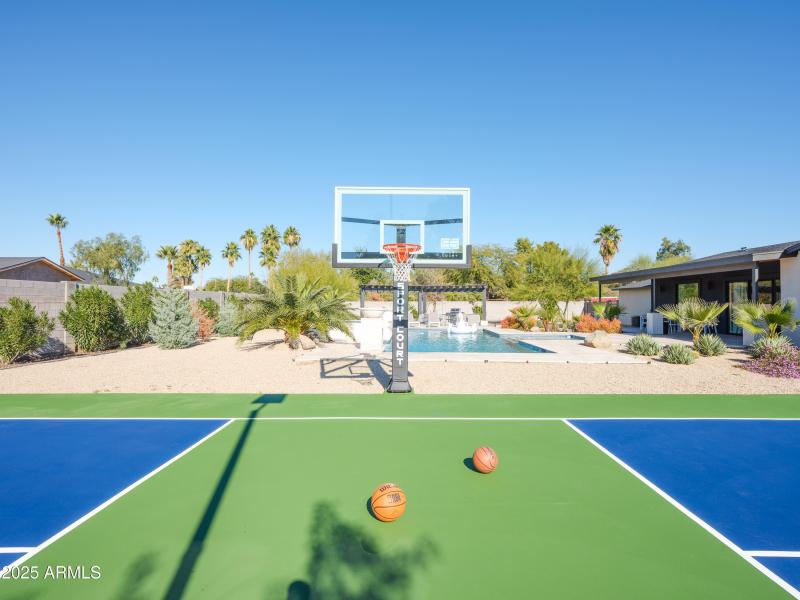 PROPERTYIMAGECO_12216N63rdSt_WEB-5