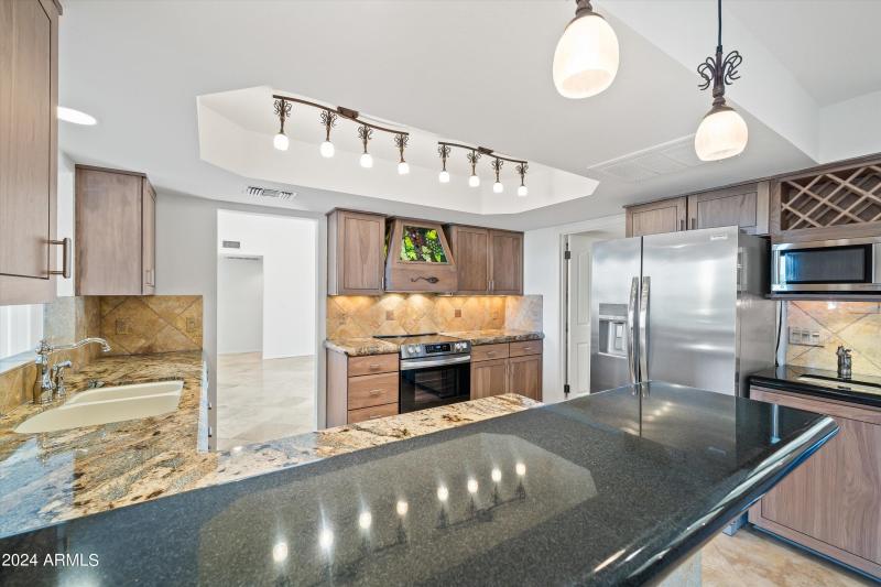 19-Kitchen