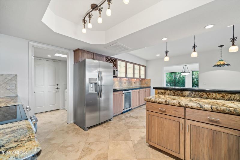 21-Kitchen