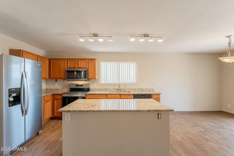 17-web-or-mls-Racine-17