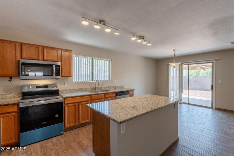 9-web-or-mls-Racine-9