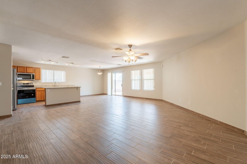 15-web-or-mls-Racine-15