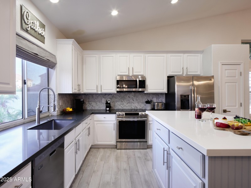 PropertyImageCo_17237N52ndSt_WEB_26