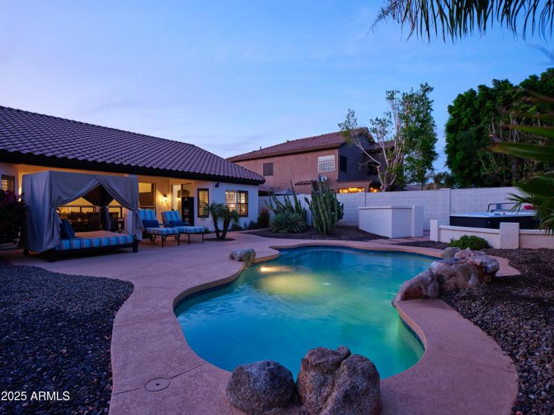 PropertyImageCo_17237N52ndSt_WEB_39