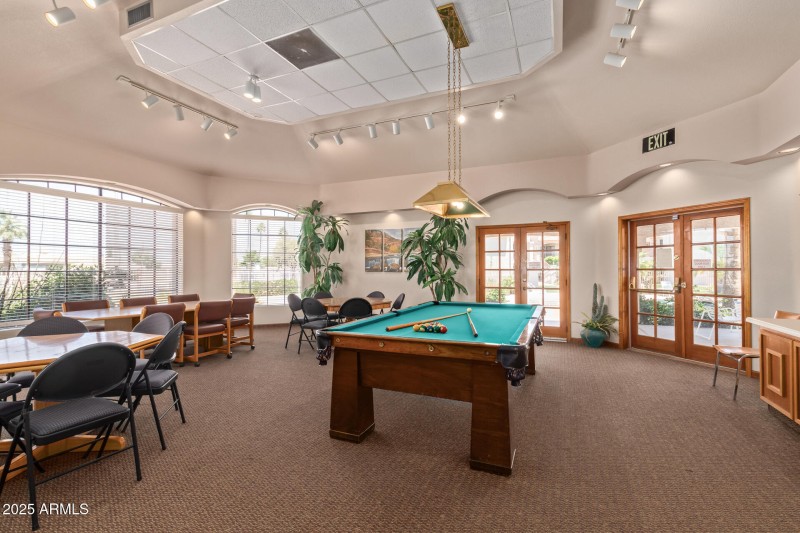 9151 Greenway - 22 - Clubhouse