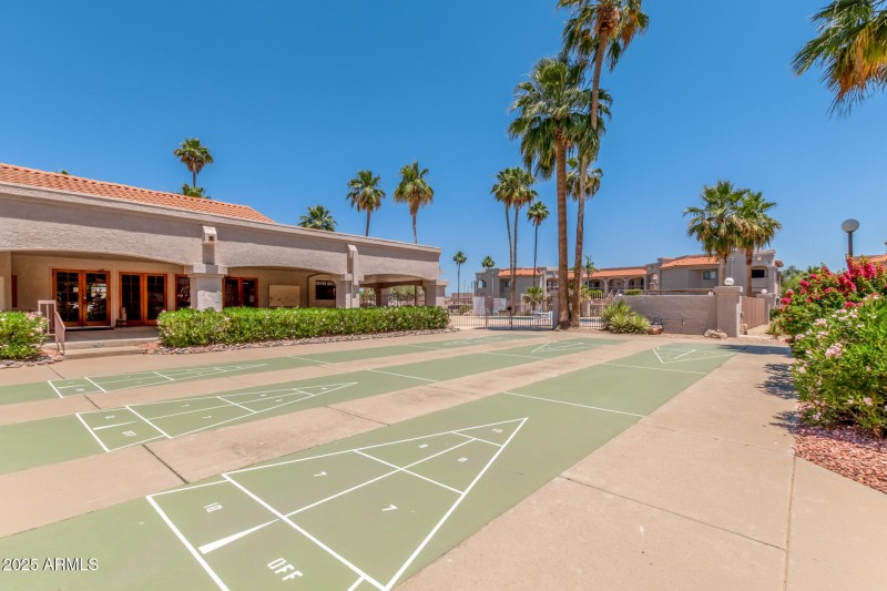 9151 Greenway - 25 - Shuffleboard