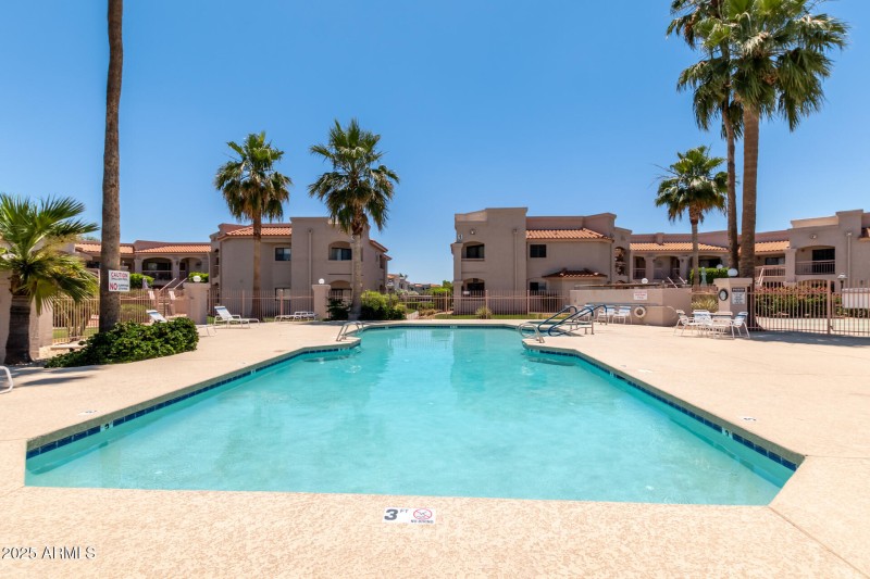 9151 Greenway - 26 - Pool