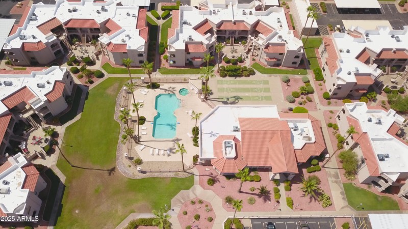 Pool Club House