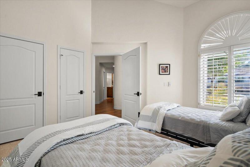 Bedroom 2 Guest Ready