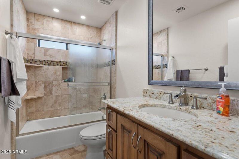 Fully Remodeled 2nd Full Bathroom