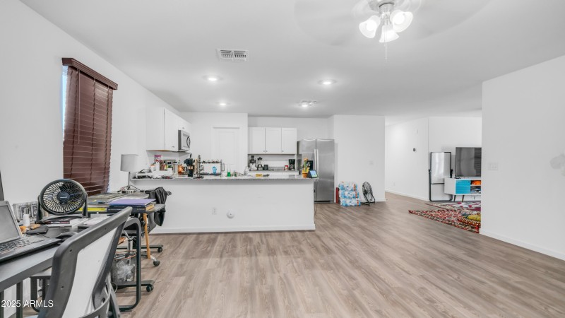 15511 S Bentley Dr (9)