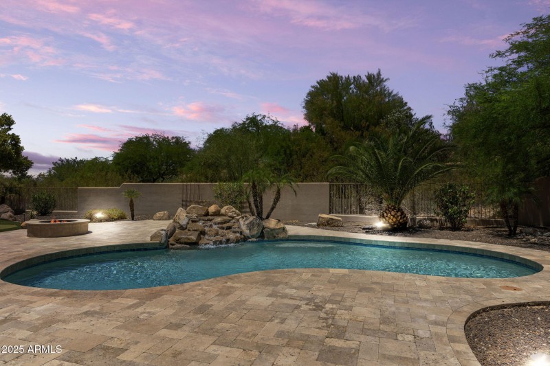 12120 E Cortez Dr-51 twilight