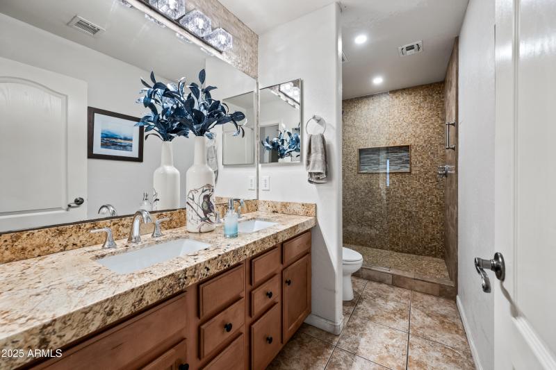 secondary bath