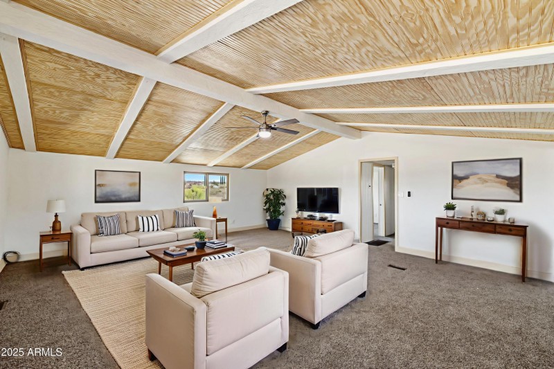 7-Living-Room_2 - 3 (1)