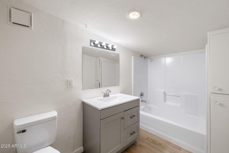 16-Primary Bathroom