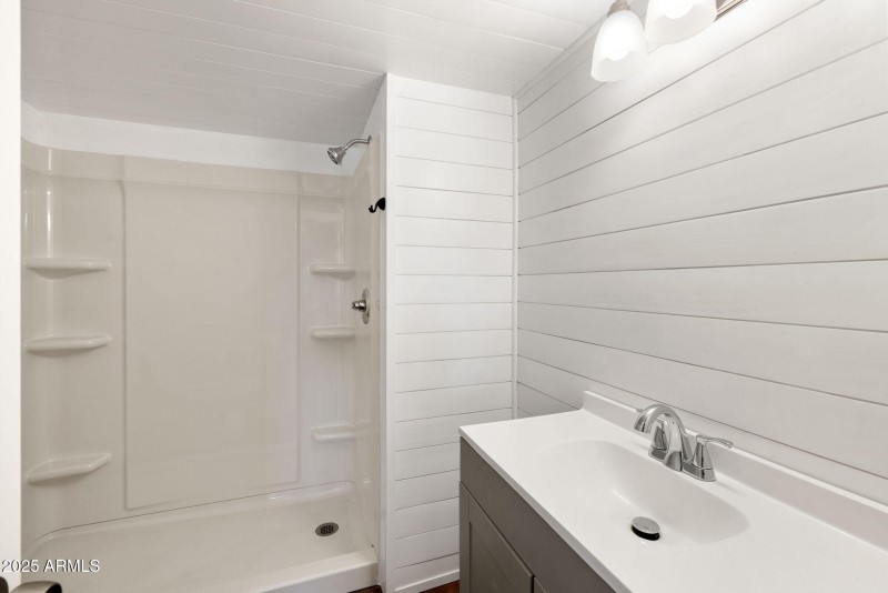 18-Bathroom 2