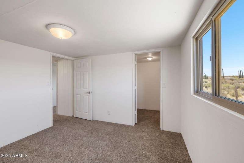 20-Bedroom 3_2