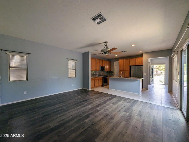 PXL_20230722_191557598