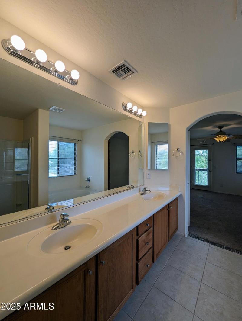 PXL_20230722_192953967