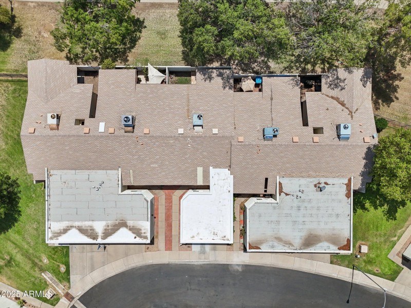 34-web-or-mls-N 26th Dr-S0207-034