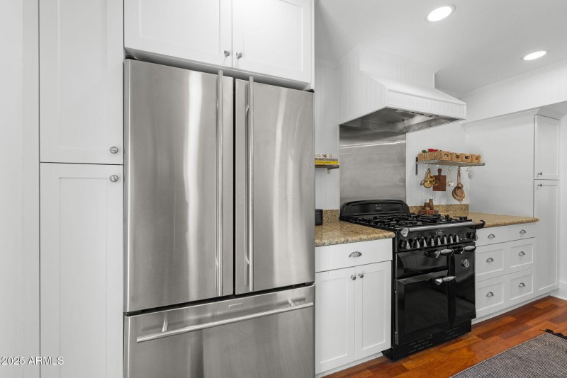 Gourmet Kitchen