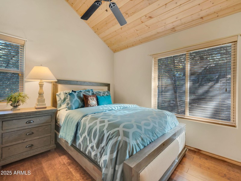 21-web-or-mls-TimberCreekImagery-21