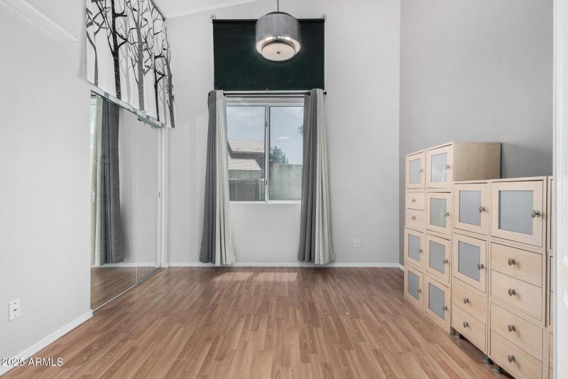 Bedroom4/Office