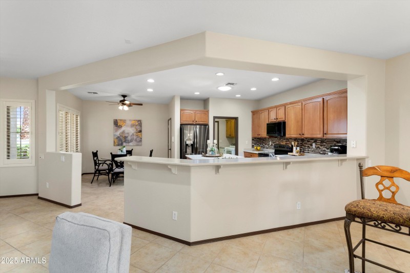 16 -Open kitchen