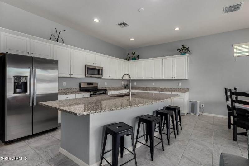 Open Kitchen