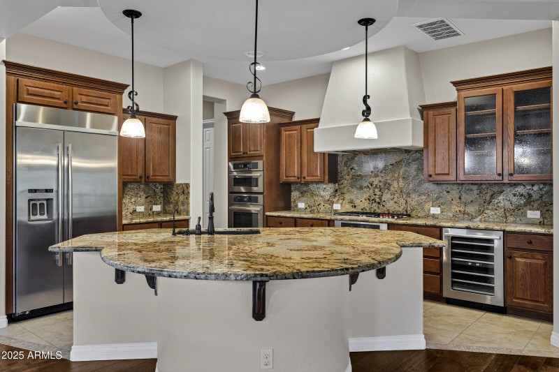 1620 E Sattoo Way-16