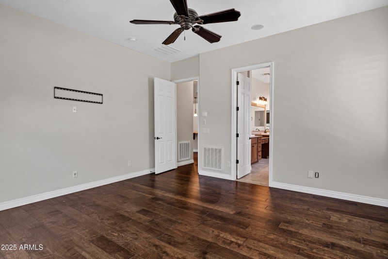 1620 E Sattoo Way-26