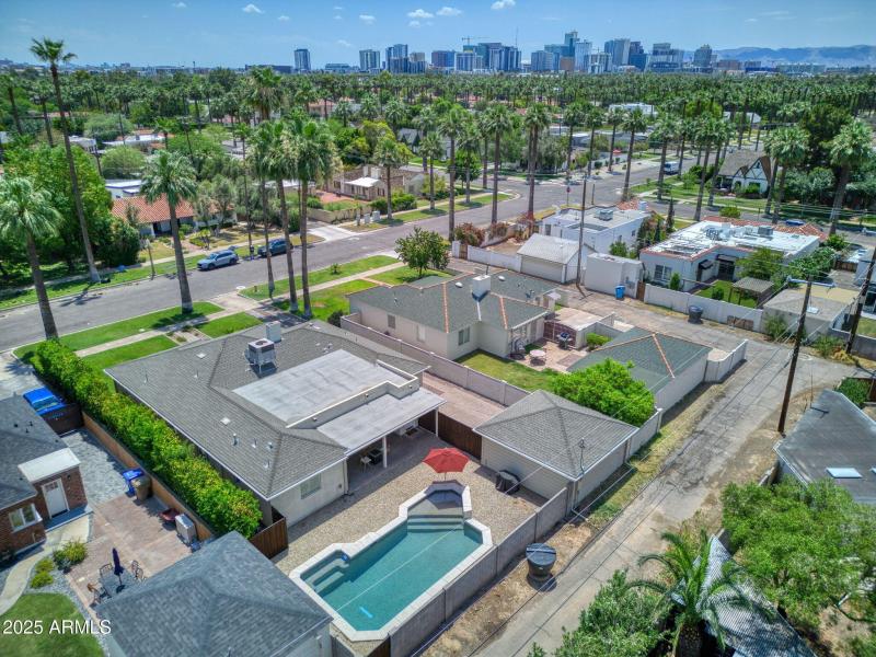 2020 N 11th Ave Phoenix - 106