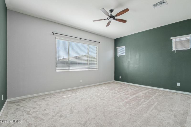 23-web-or-mls-N 185th Ave-S2706-023