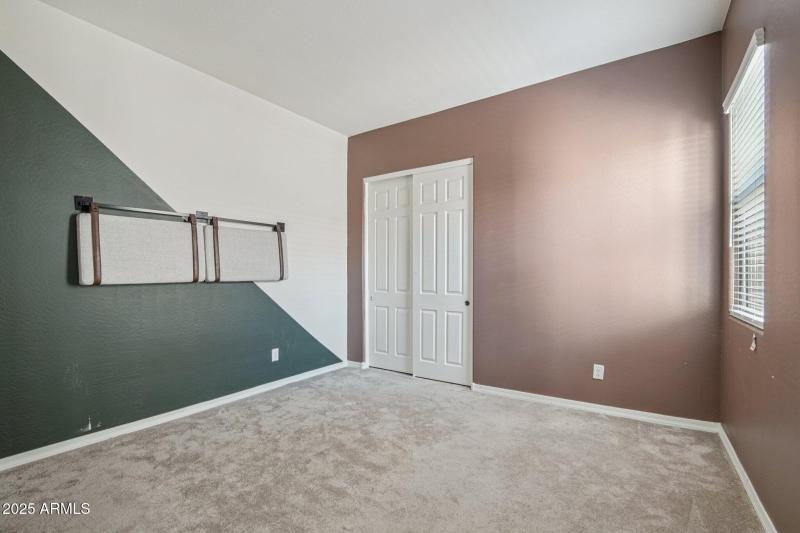 15-web-or-mls-N 185th Ave-S2706-015