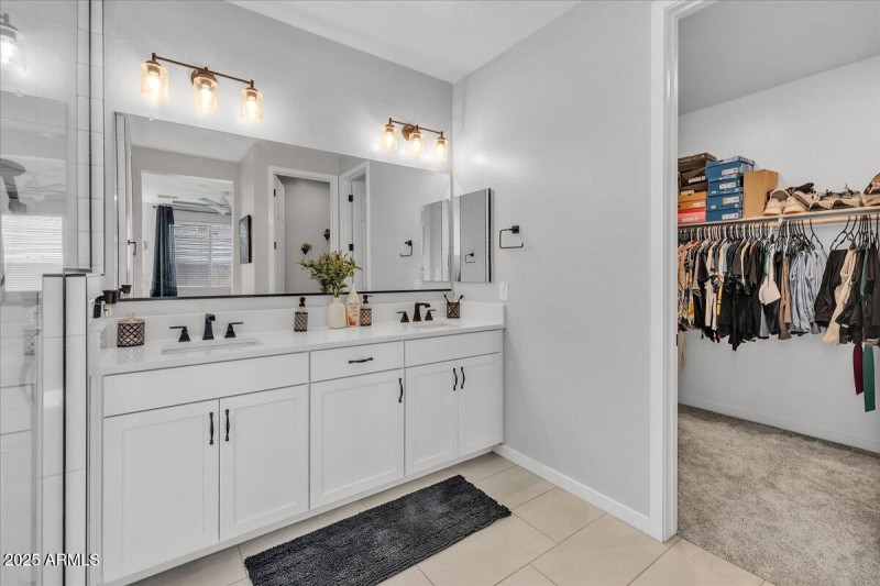 20-17593_W_Red_Fox_Rd26