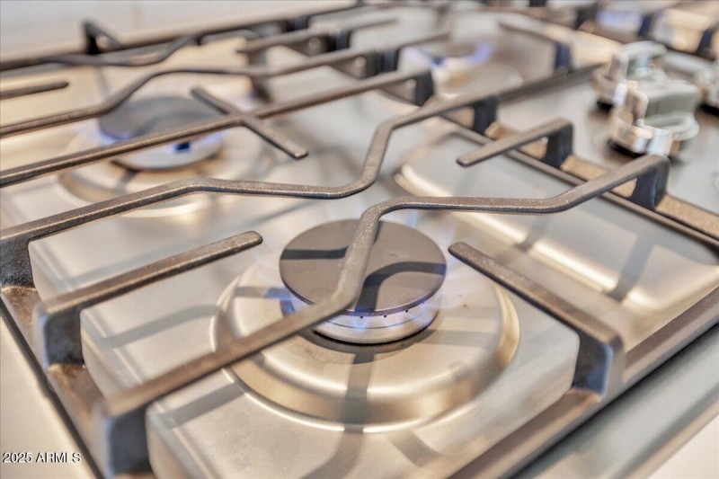 26-17593_W_Red_Fox_Rd20