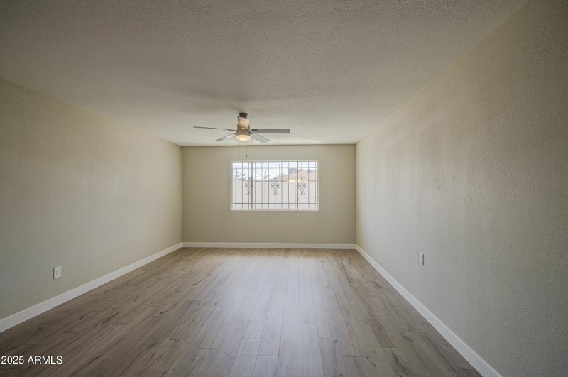 Bedroom 2-pic 1