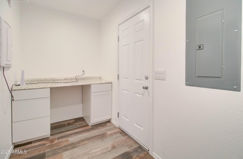 7907 Taos Ave-37
